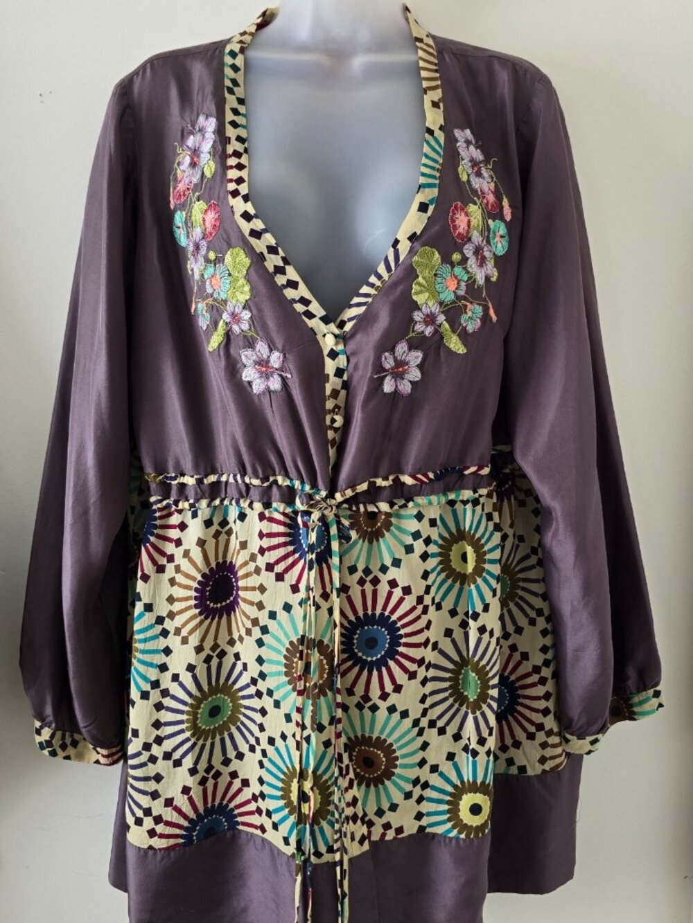 Johnny Was Grey Long Sleeve Tunic with Stitched Flowers Button/Tie Front